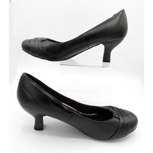 Bongo Black Heels 2.5 Inch Man Made Leather Vamp Accent Round Toe Size 8.5 M